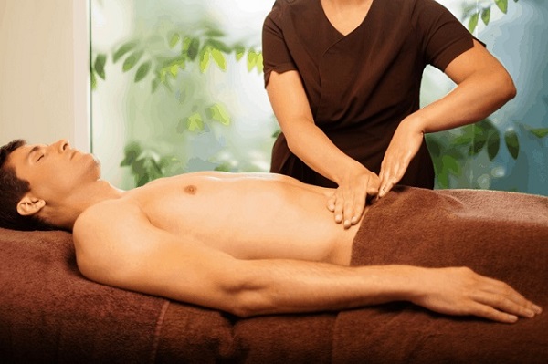 Hướng dẫn cách massage lingam dành cho nam giới