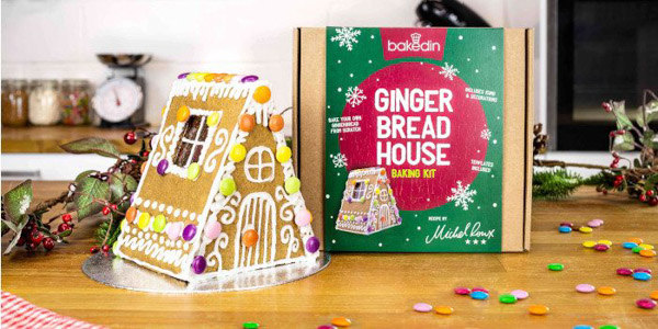 Bộ đồ chơi nhà bánh gừng nướng Bakedin Gingerbread House