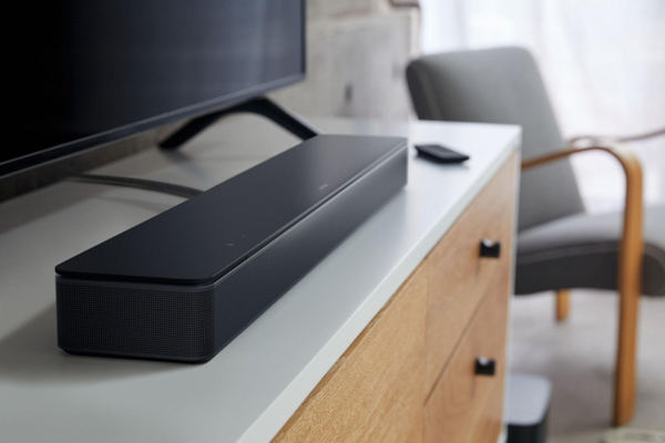 Loa thanh thông minh Bose 300