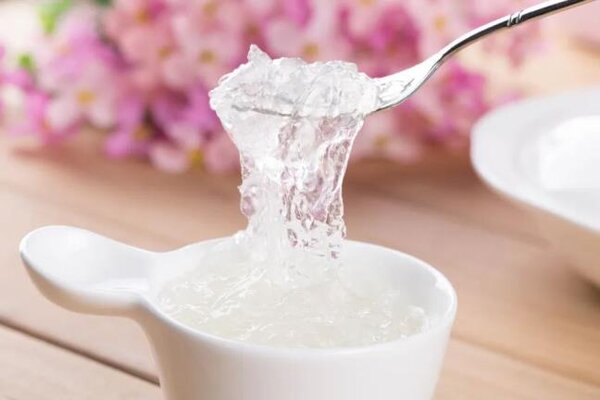 Hỏi ý kiến chuyên gia trước khi cho bé ăn yến