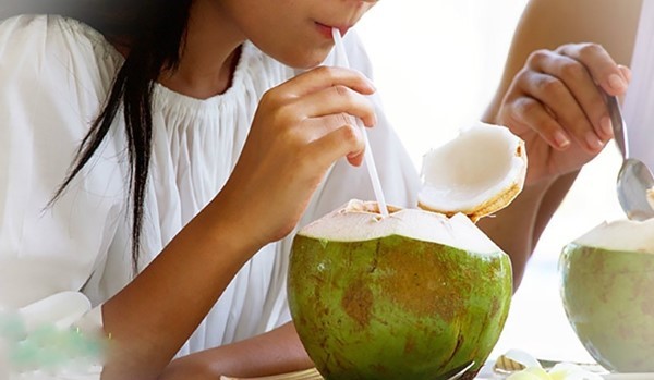 Những lưu ý sau khi uống sinh tố dừa