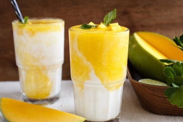 Blog 7 Sinh tố xoài bao nhiêu calo? uống có béo không?