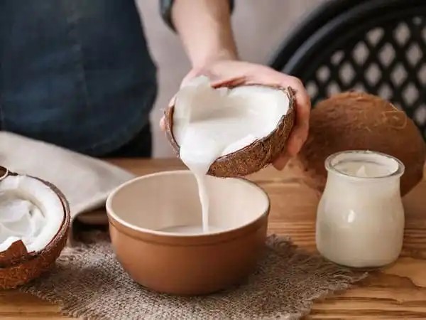 Nước cốt dừa bao nhiêu calo?